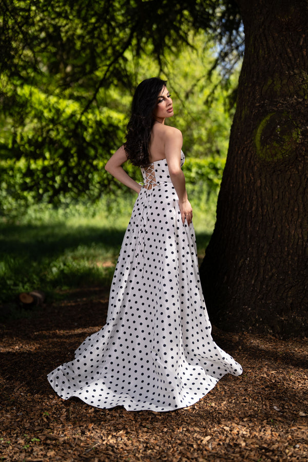 Robe longue bustier à pois noire et blanche