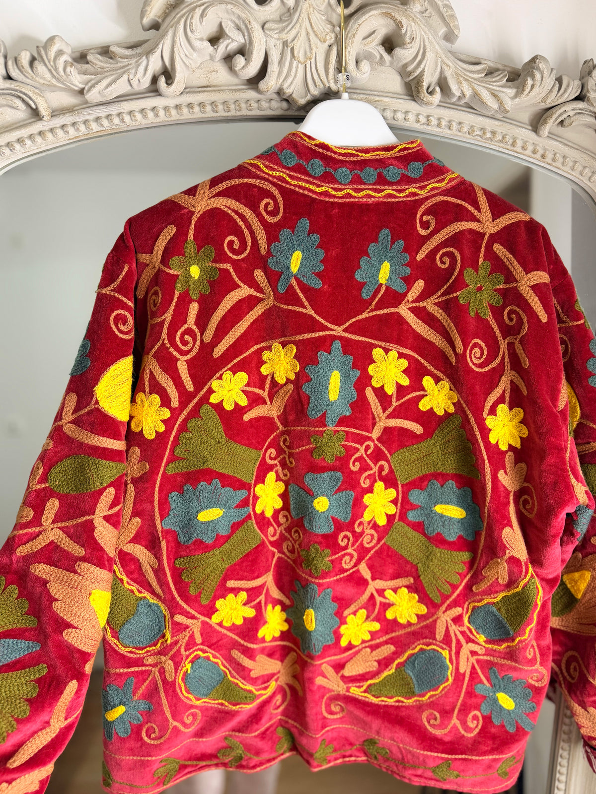 Veste brodée bordeaux