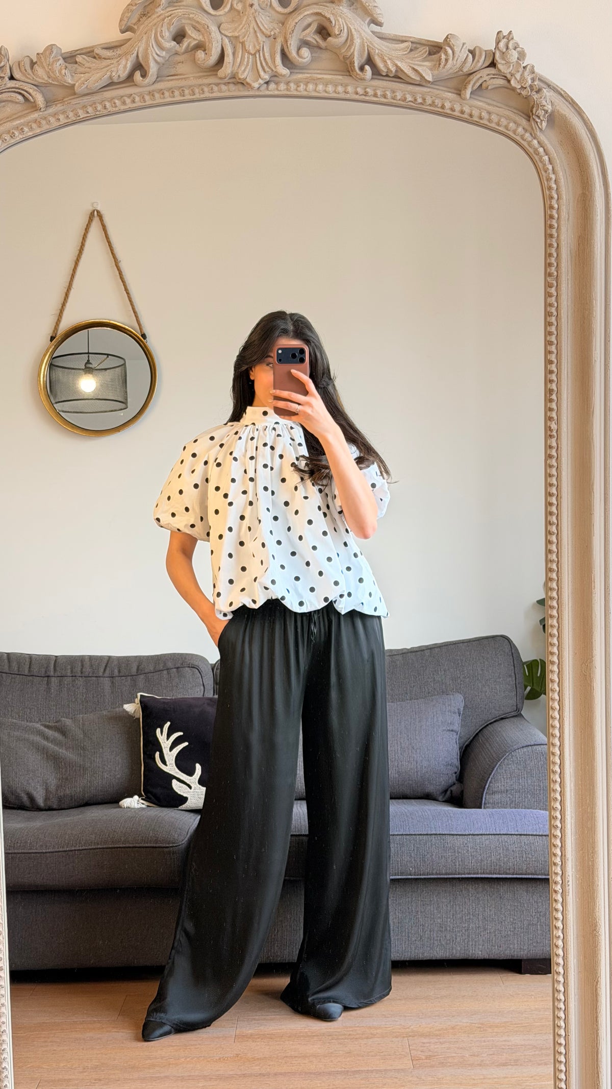Chemise Blanche à Pois Dos Ouvert