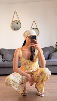 Ensemble floral jaune – Top & pantalon